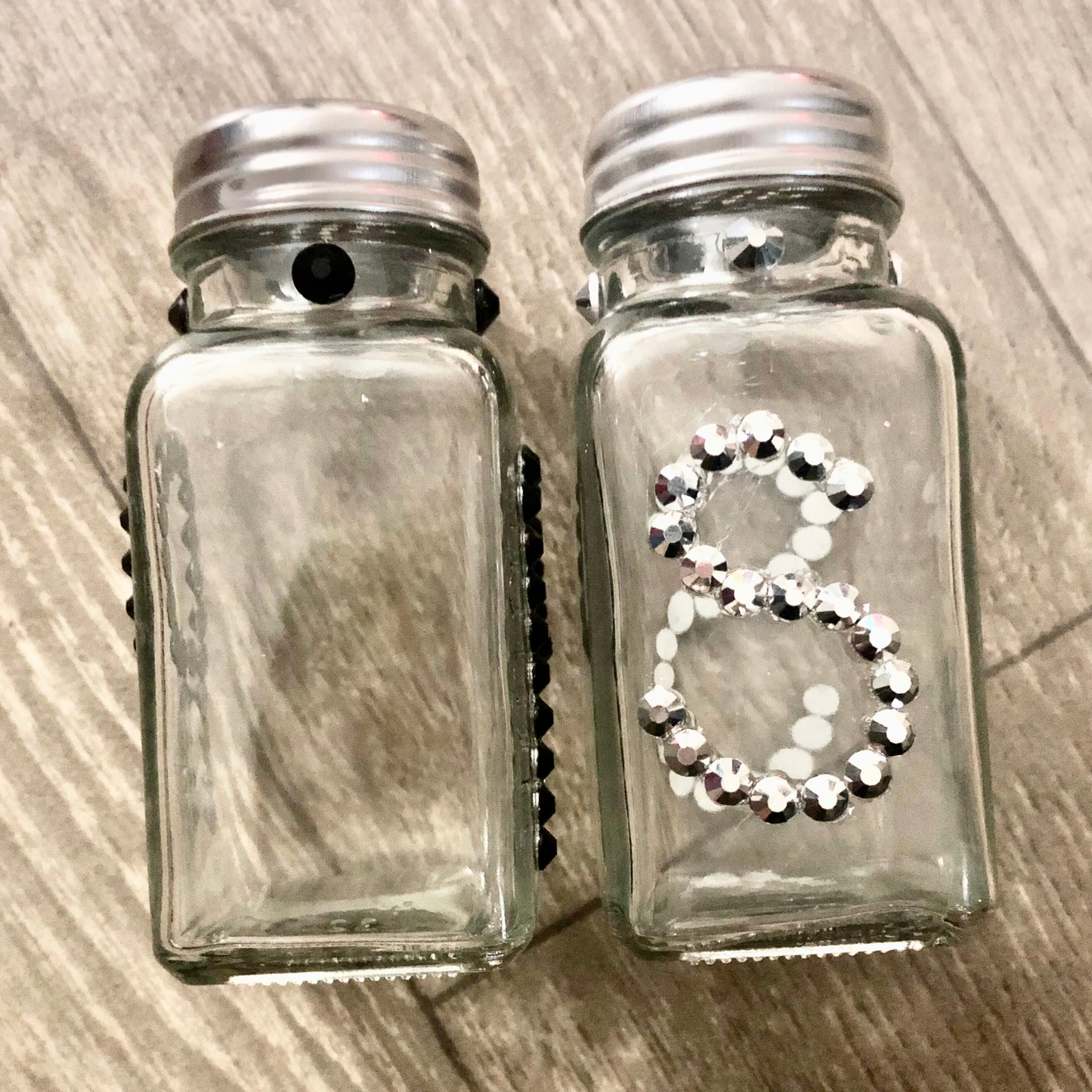 Salt and pepper shakers with flatback rhinestones