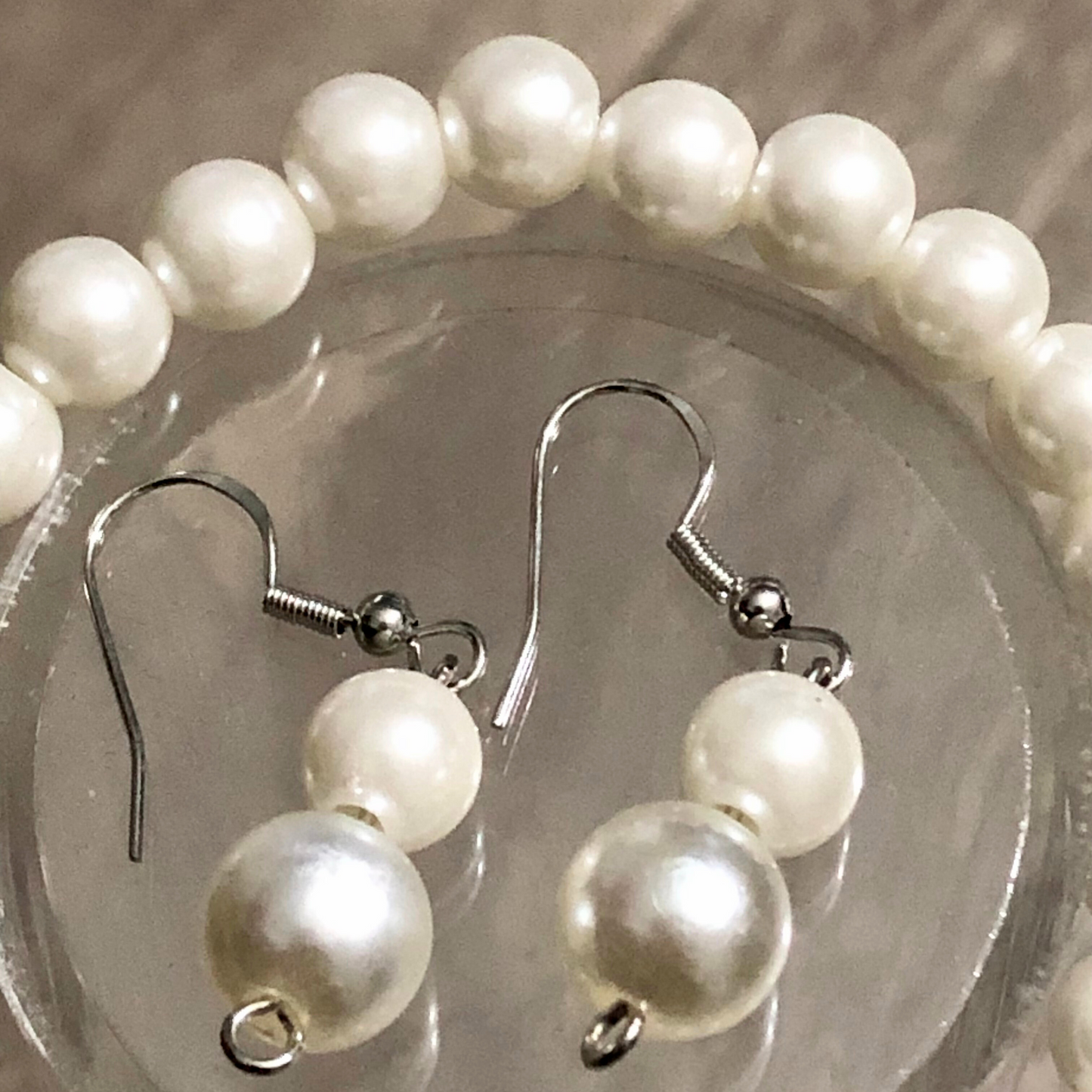 Faux handmade pearl drop earrings and pearl bracelet set