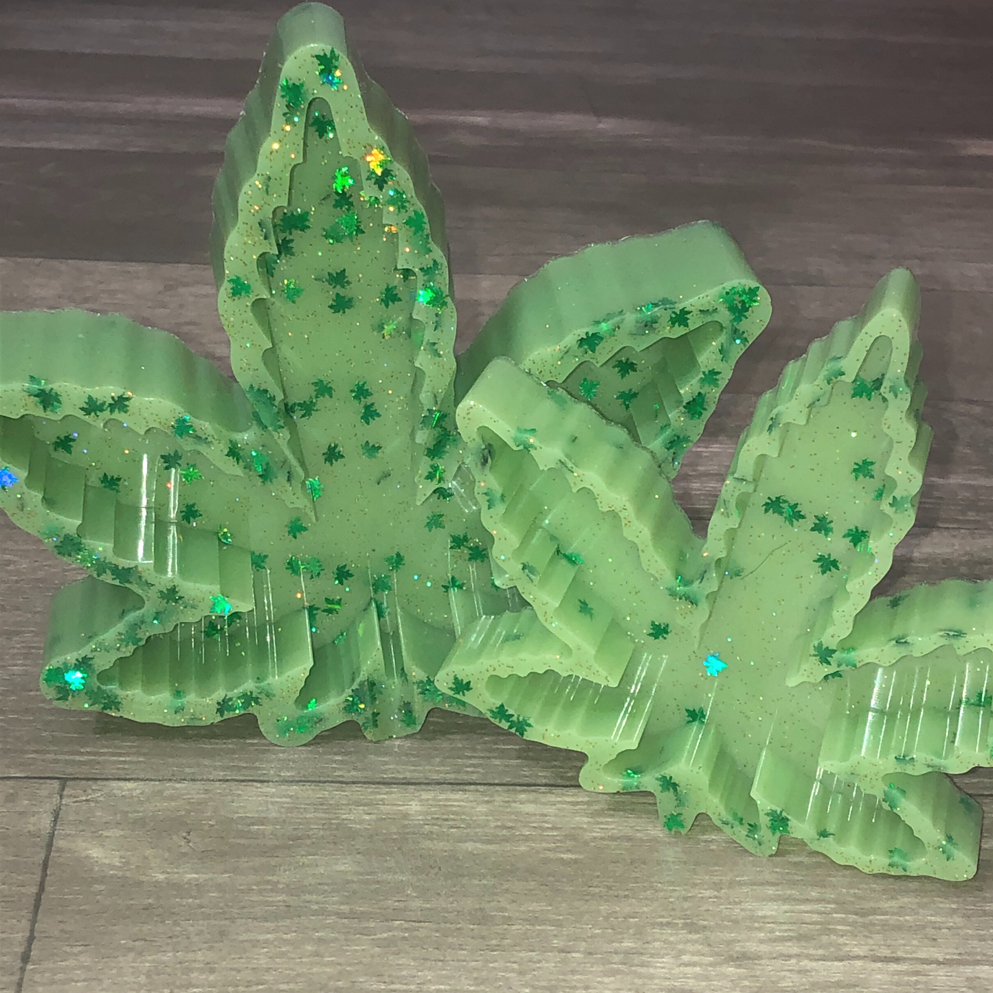 Handmade 2 piece leaf ashtray set with chunky green leaf glitter